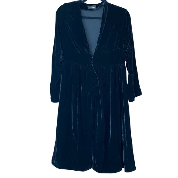 Lindsey Thornburg Deep V-Neck Black Velvet Dress - Picture 1 of 7